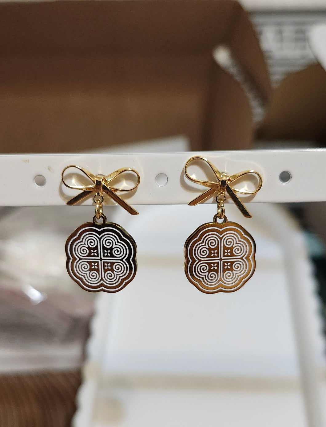 Mia Bow Earrings